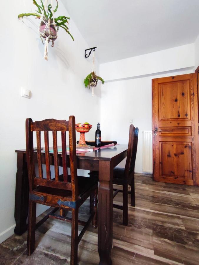 Lauren'S Charm Town Apartment Lefkáda Eksteriør billede